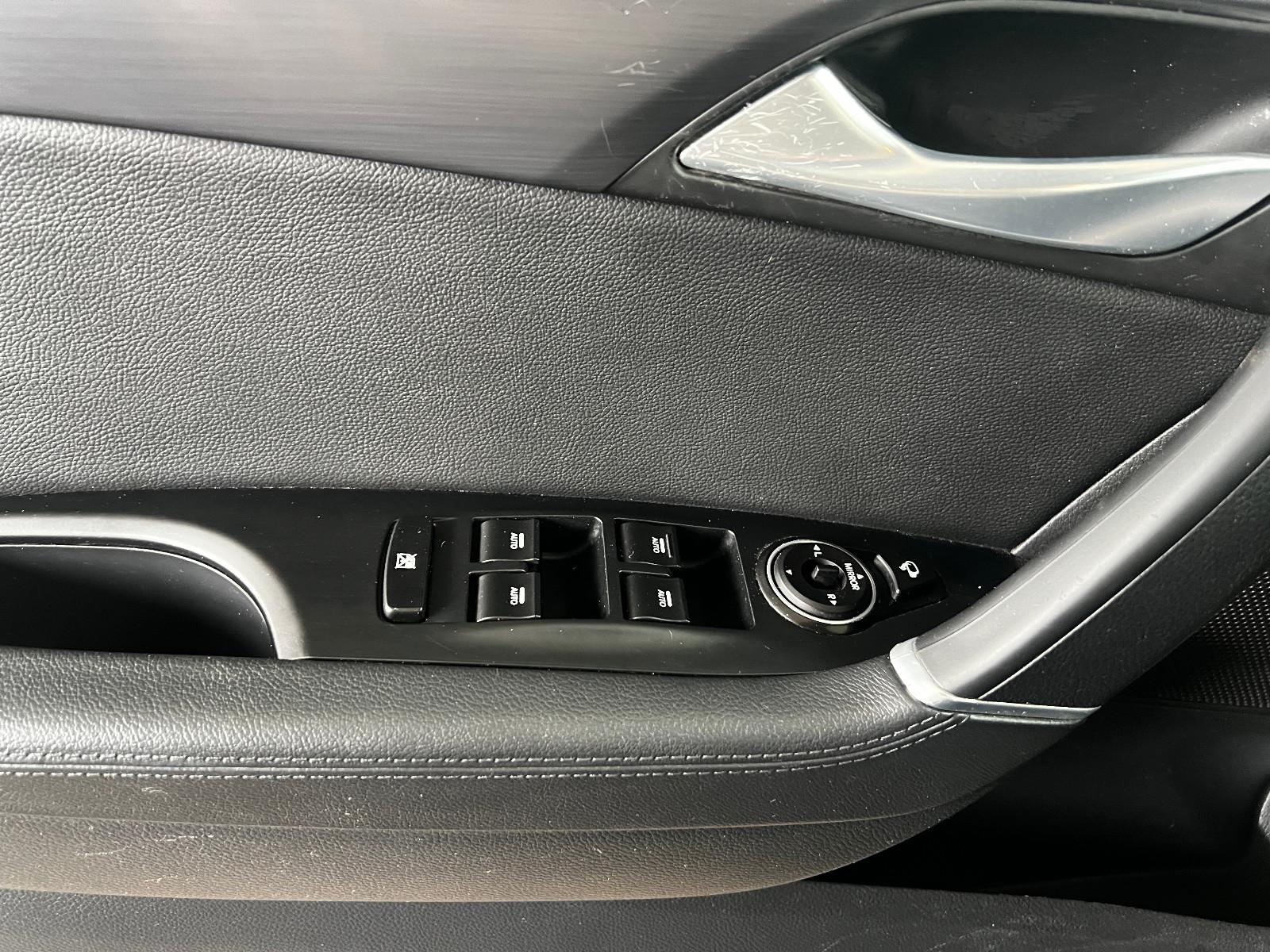 Hyundai i40 2015 — photo 14