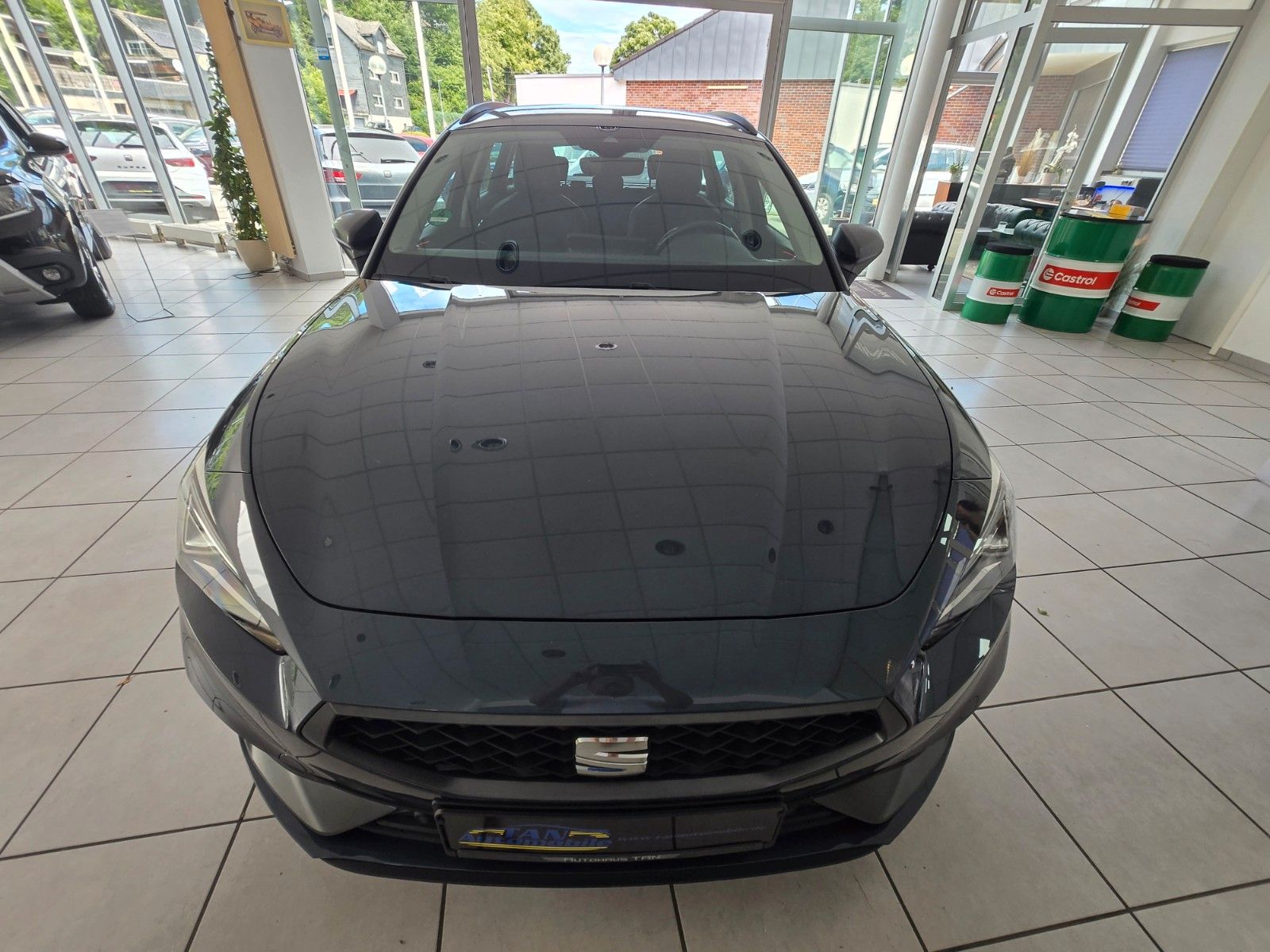 Fahrzeugabbildung SEAT Leon Sportstourer FR