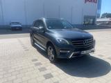 Mercedes-Benz ML 350 BlueTEC 4MATIC - - Mercedes-Benz ML 350: Bluetec