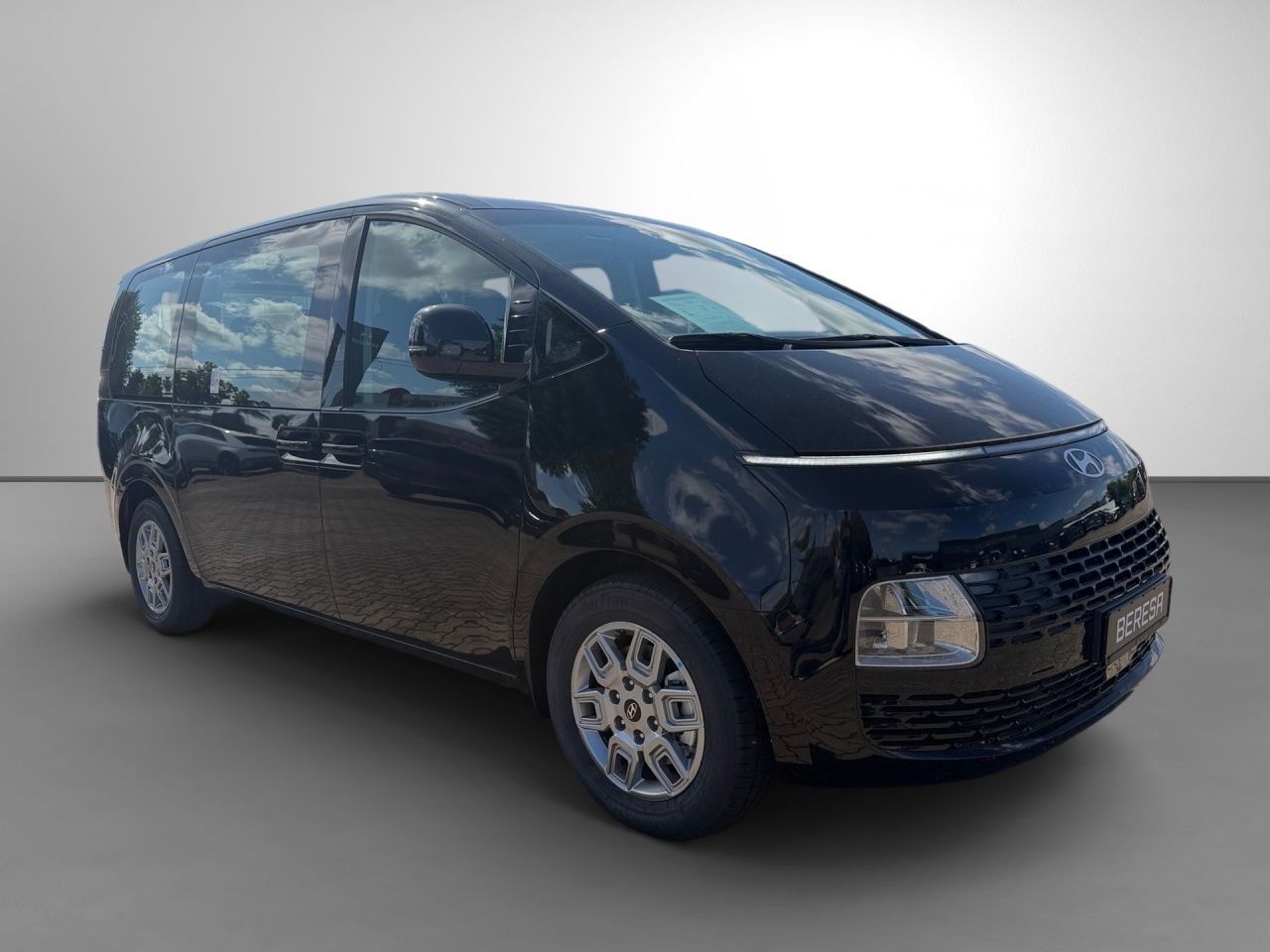 Hyundai Staria – Bild 4
