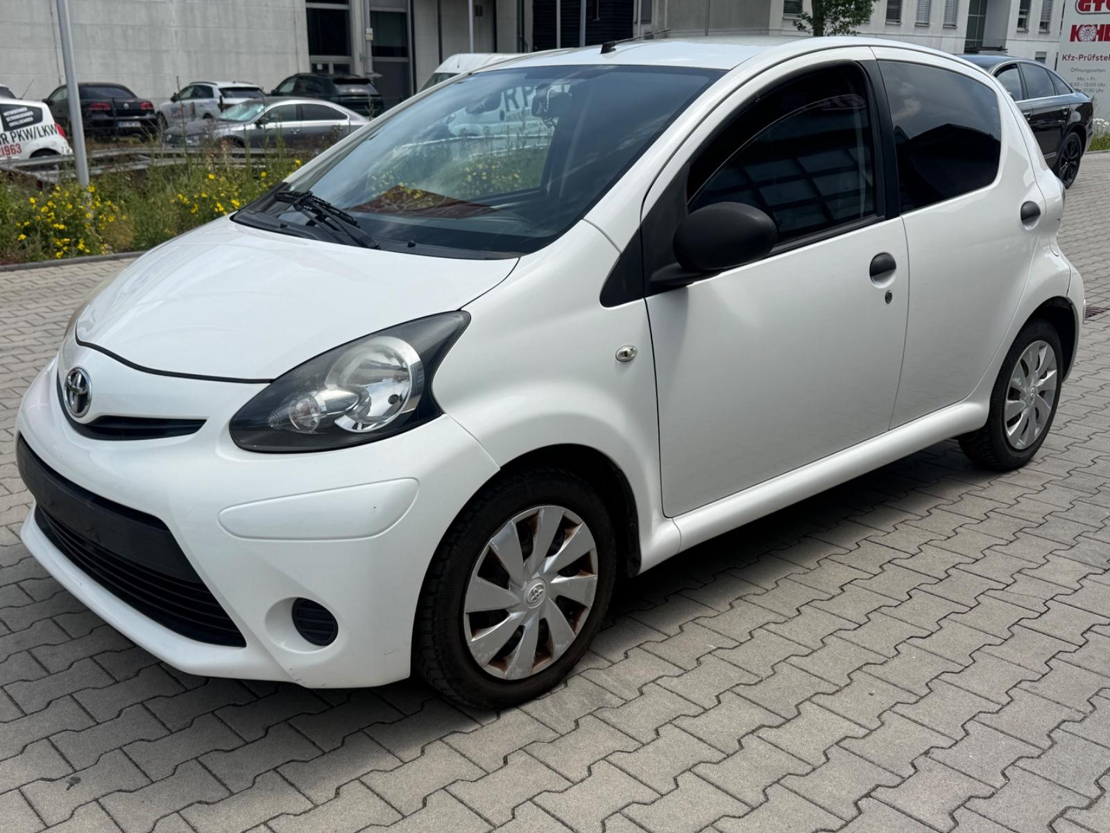Toyota Aygo AYGO Basis