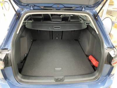 Volkswagen Golf - Bild 7