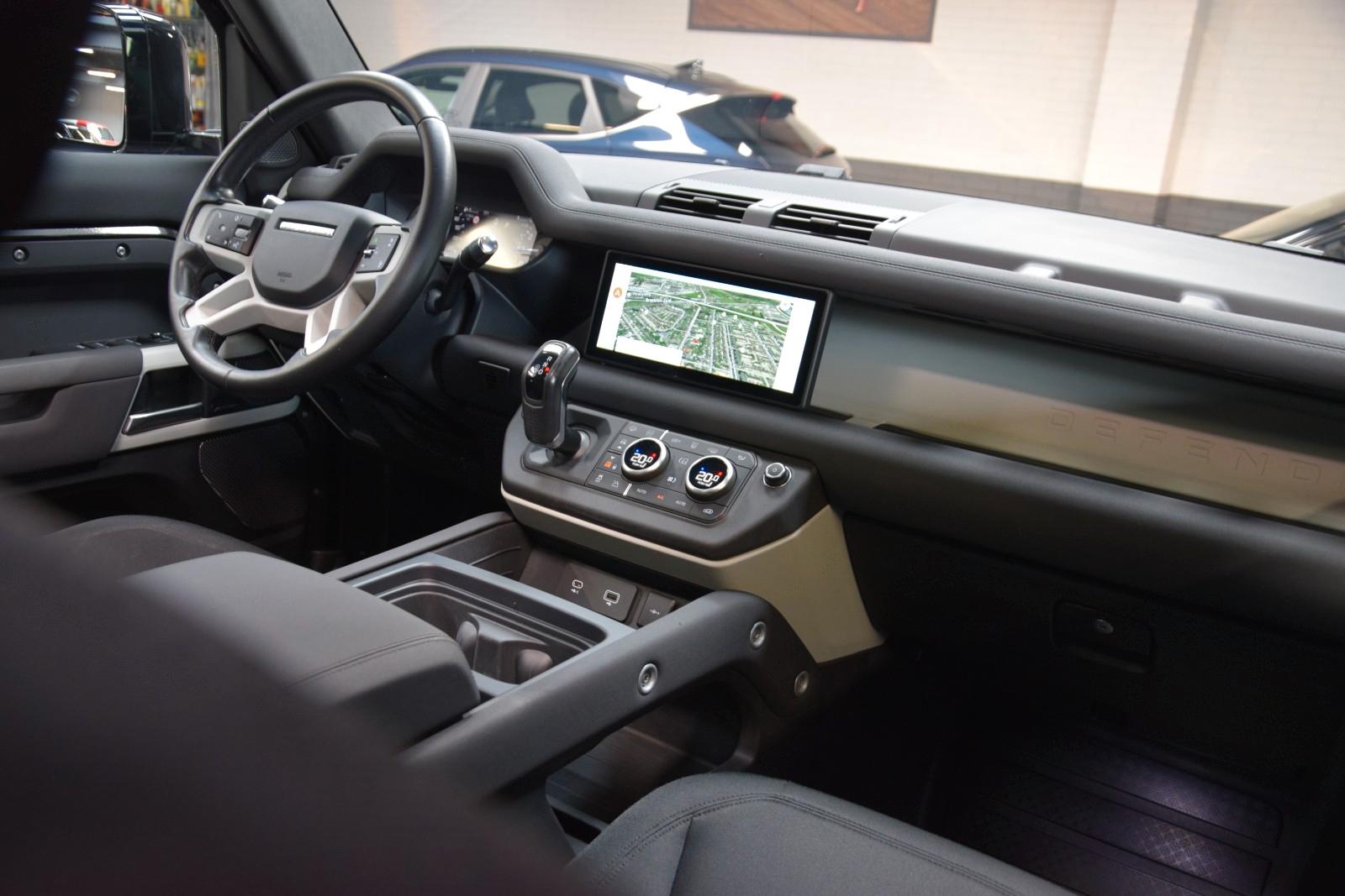 Land Rover Defender 110 Hybrid P400e Navi|1e Hand|Panorama