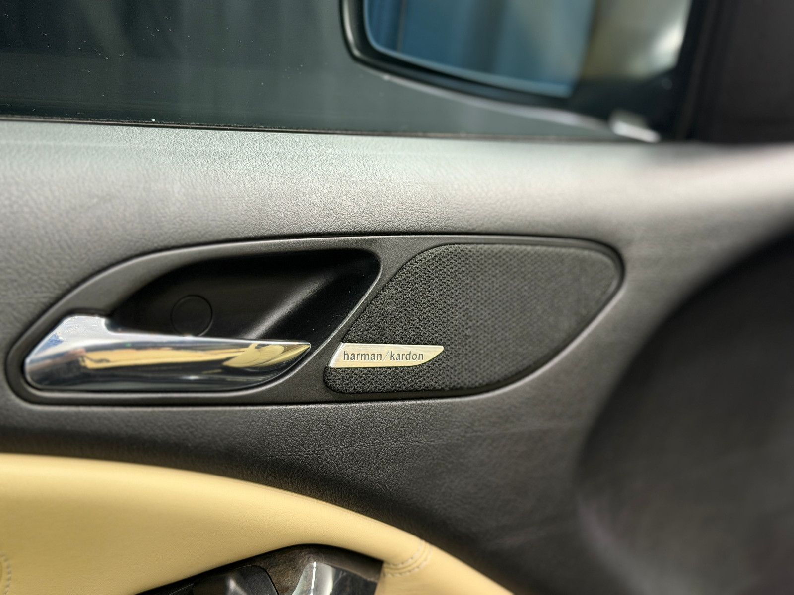 Fahrzeugabbildung BMW 330i Coupe Edition Sport |1.HAND|SMG|H/K|LEDER