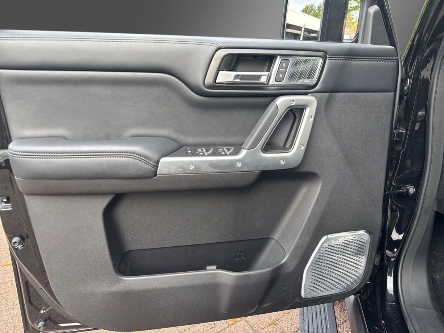 Fahrzeugabbildung BAW 212 4X4 2.0 Diesel Automatik - Leder