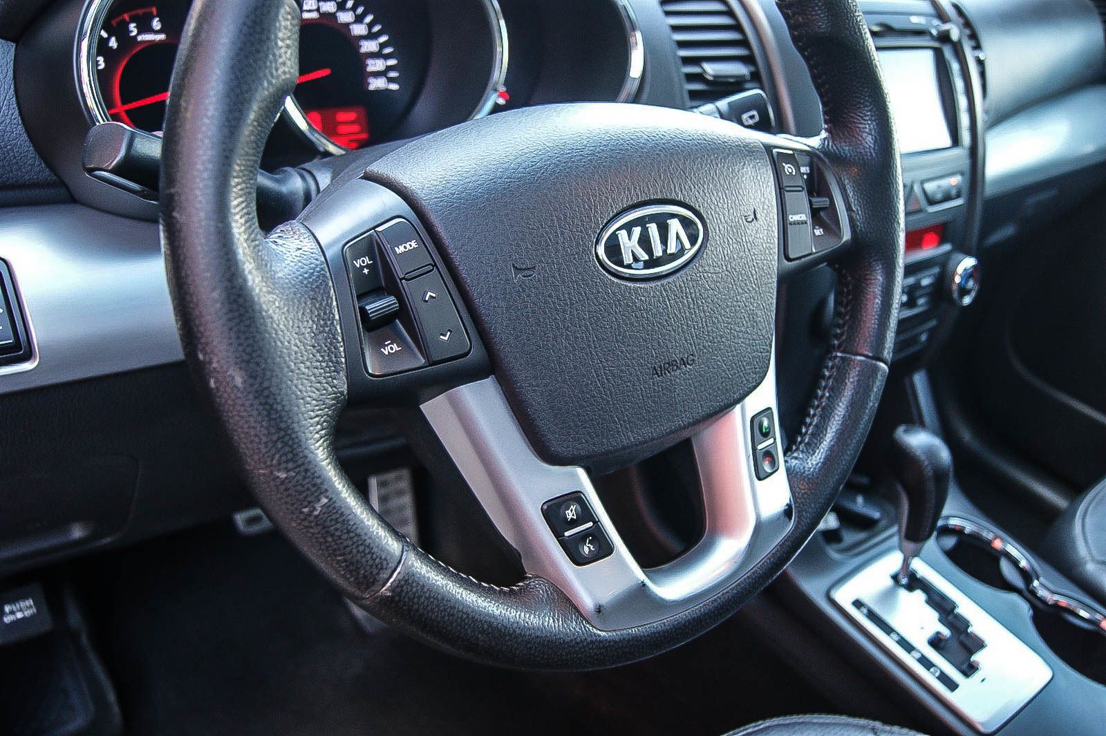 Fahrzeugabbildung Kia Sorento 2.2CRDi Spirit 4WD 7SITZE PANORAMA XENON