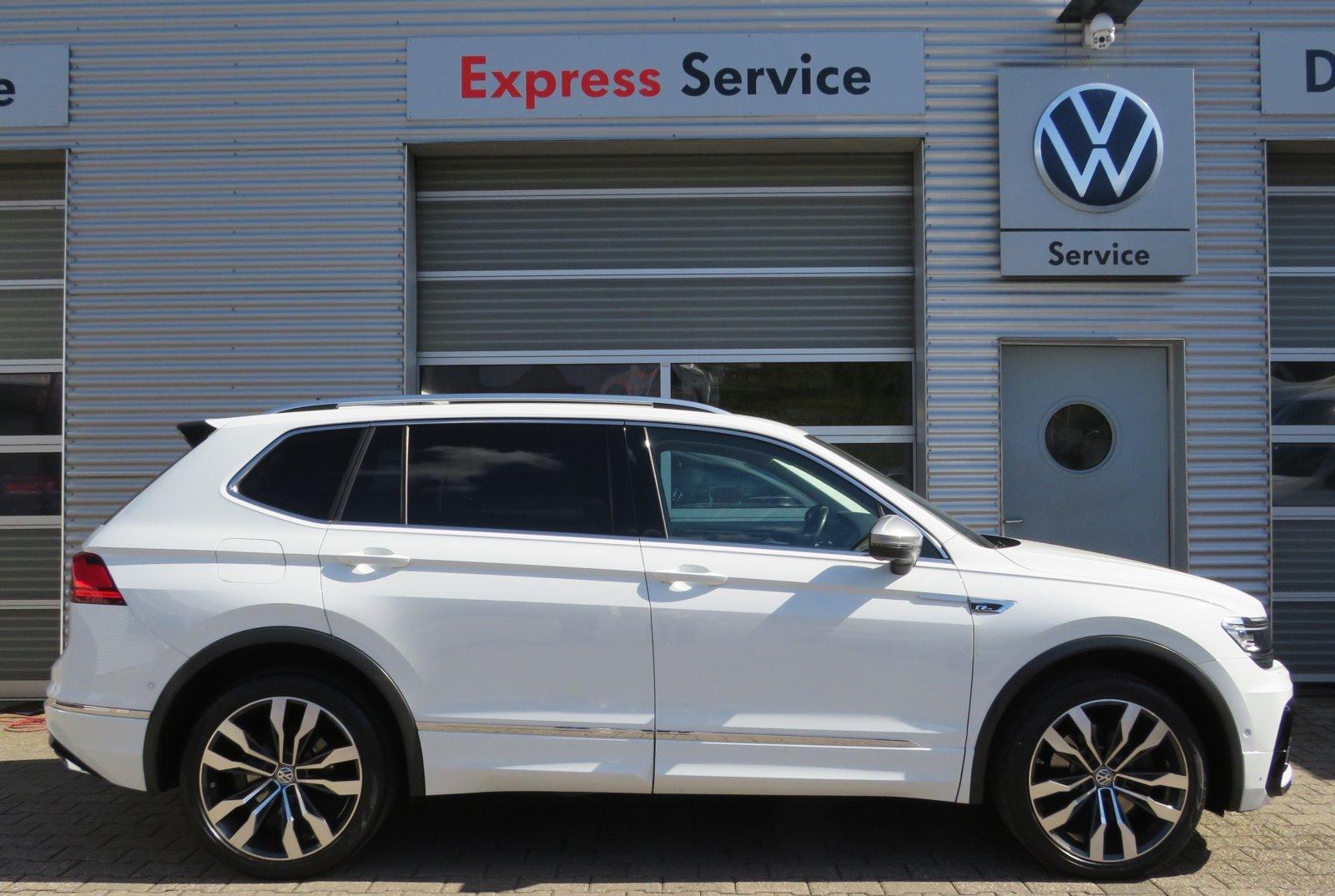 Volkswagen Tiguan Allspace 2.0 TDI DSG Highline 4M  /Pano/H