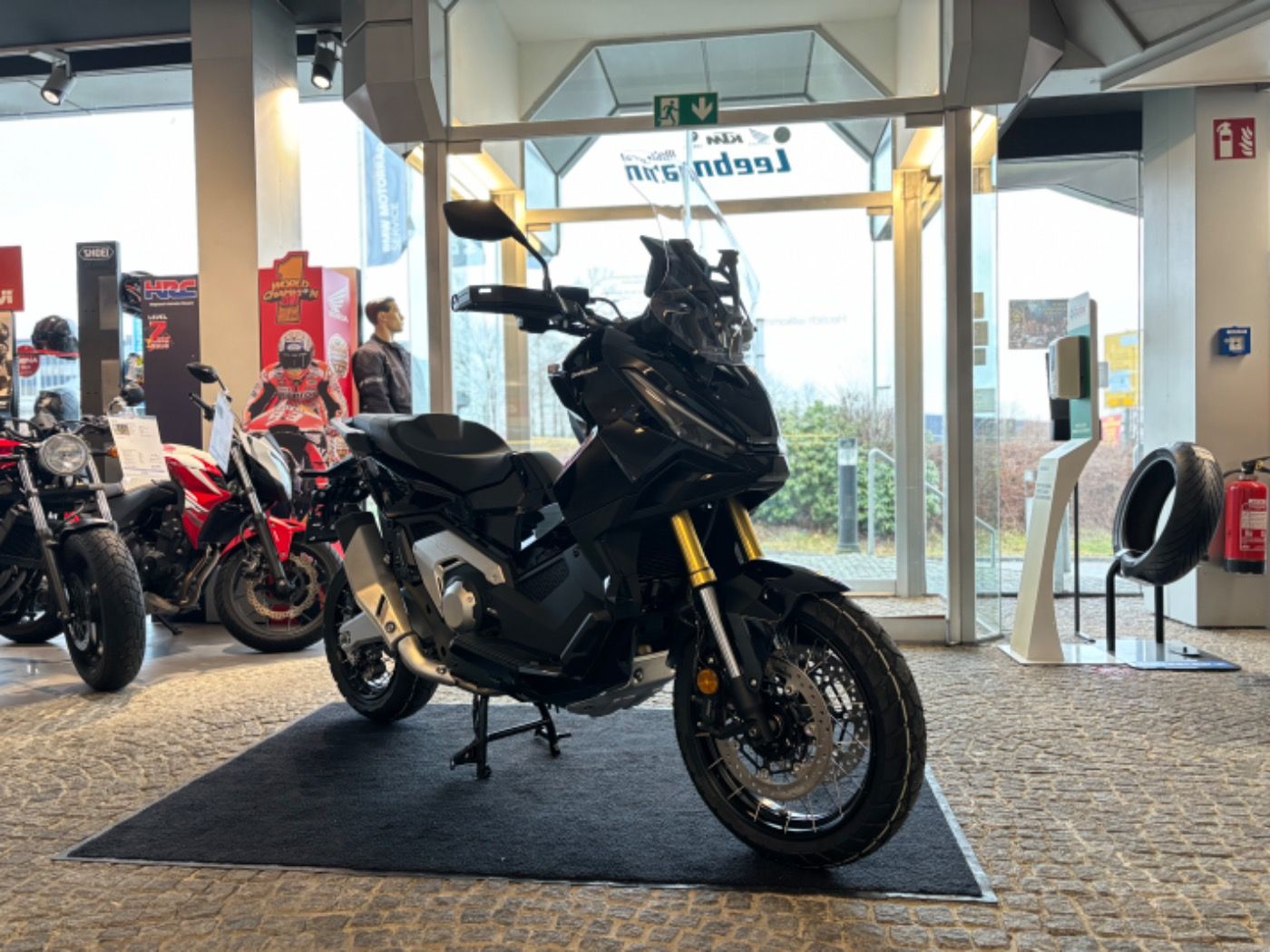 Fahrzeugabbildung Honda ADV 750 - X-ADV 2025