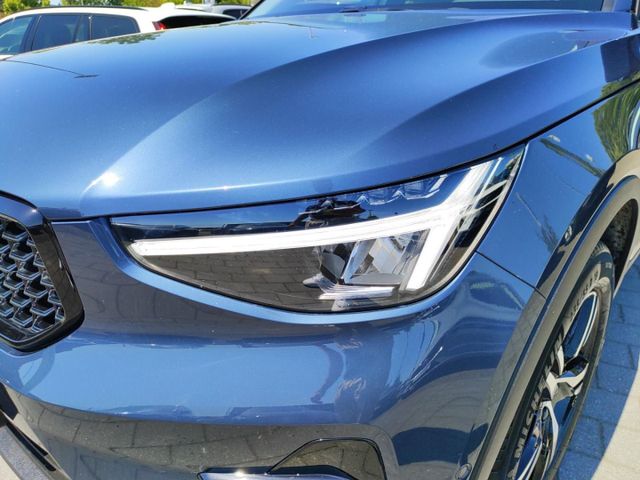VOLVO XC 40 (Bild 9 von Array)
