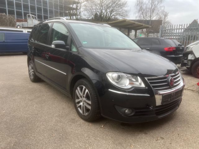 Volkswagen Touran Highline / DSG / PDC / Klima