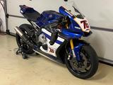 Yamaha R1 RN32 - YAMAHA RENNSPORT
