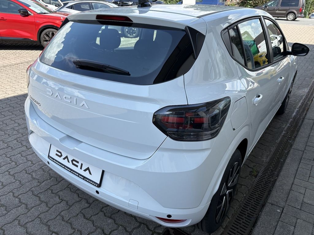 DACIA Sandero - Bild 3