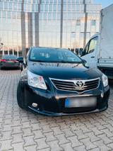 Toyota Avensis 2.0 D4D - Toyota Avensis in Kassel