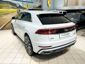 Audi Q8 - 4