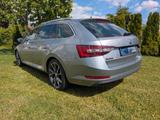 Skoda Superb 19" Sthzg Canton RFK Kessy Pano ACC AHK - Skoda Superb von privat