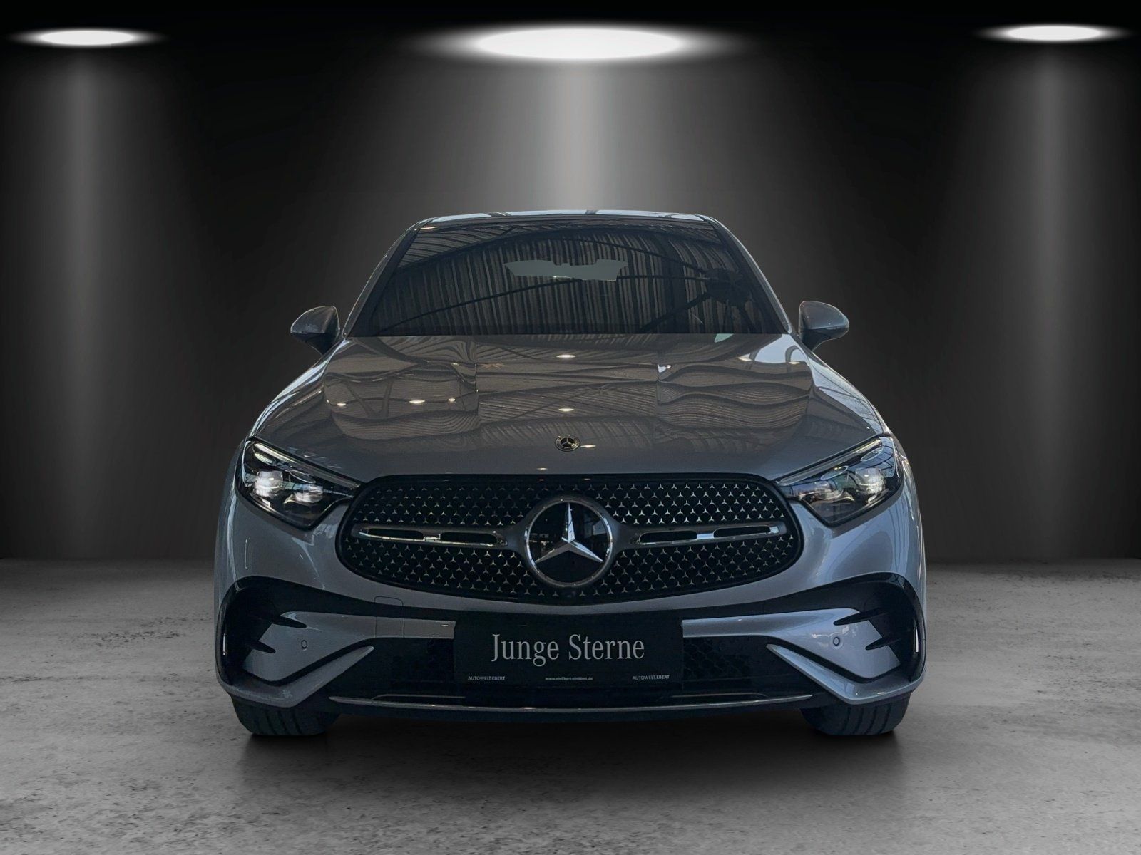 Fahrzeugabbildung Mercedes-Benz GLC300d Cpé AMG Premium AIRAMTIC Pano DISTRO AHK