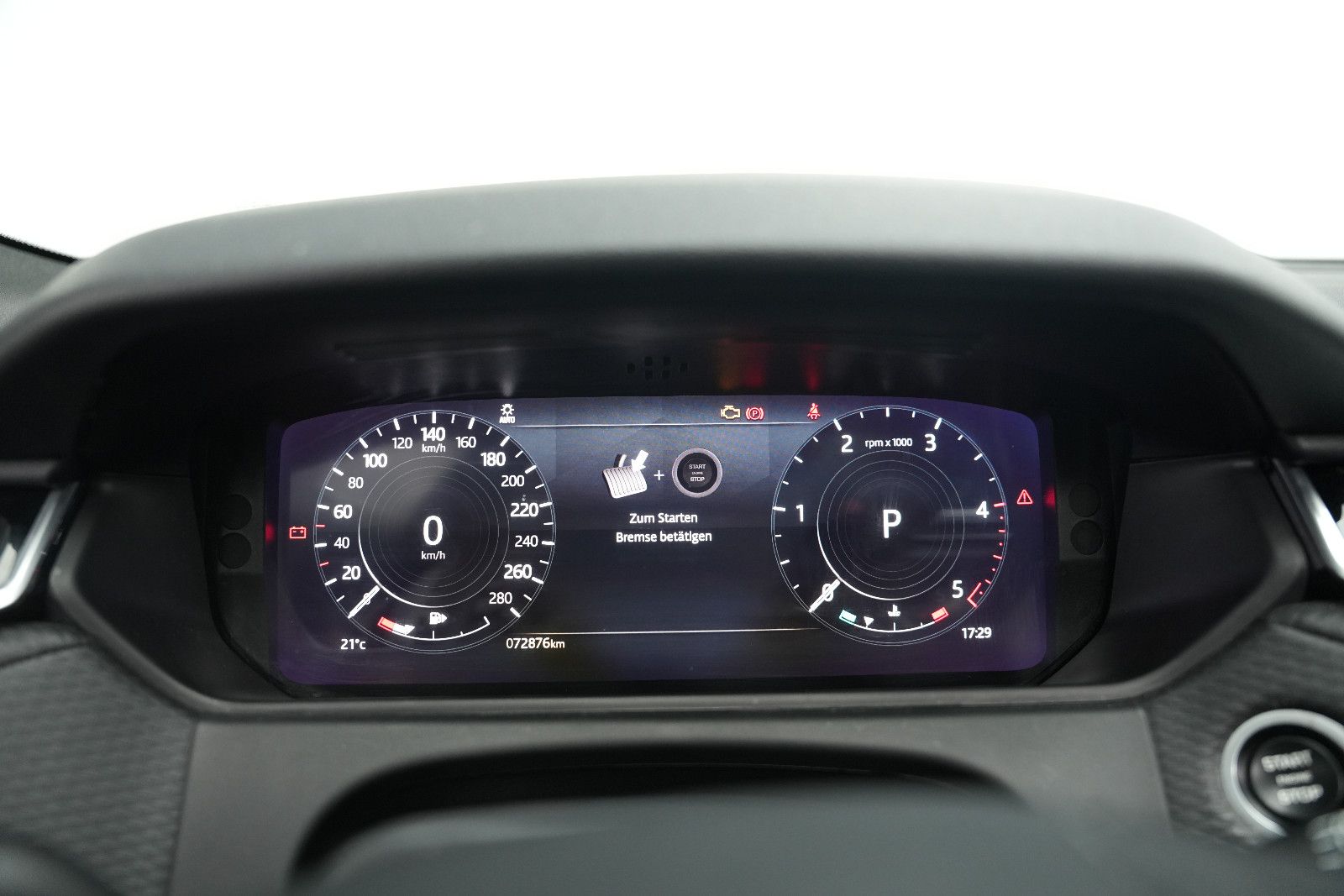 Fahrzeugabbildung Land Rover Range Rover Velar R-Dynamic SE*Pano*HUD*Meridian