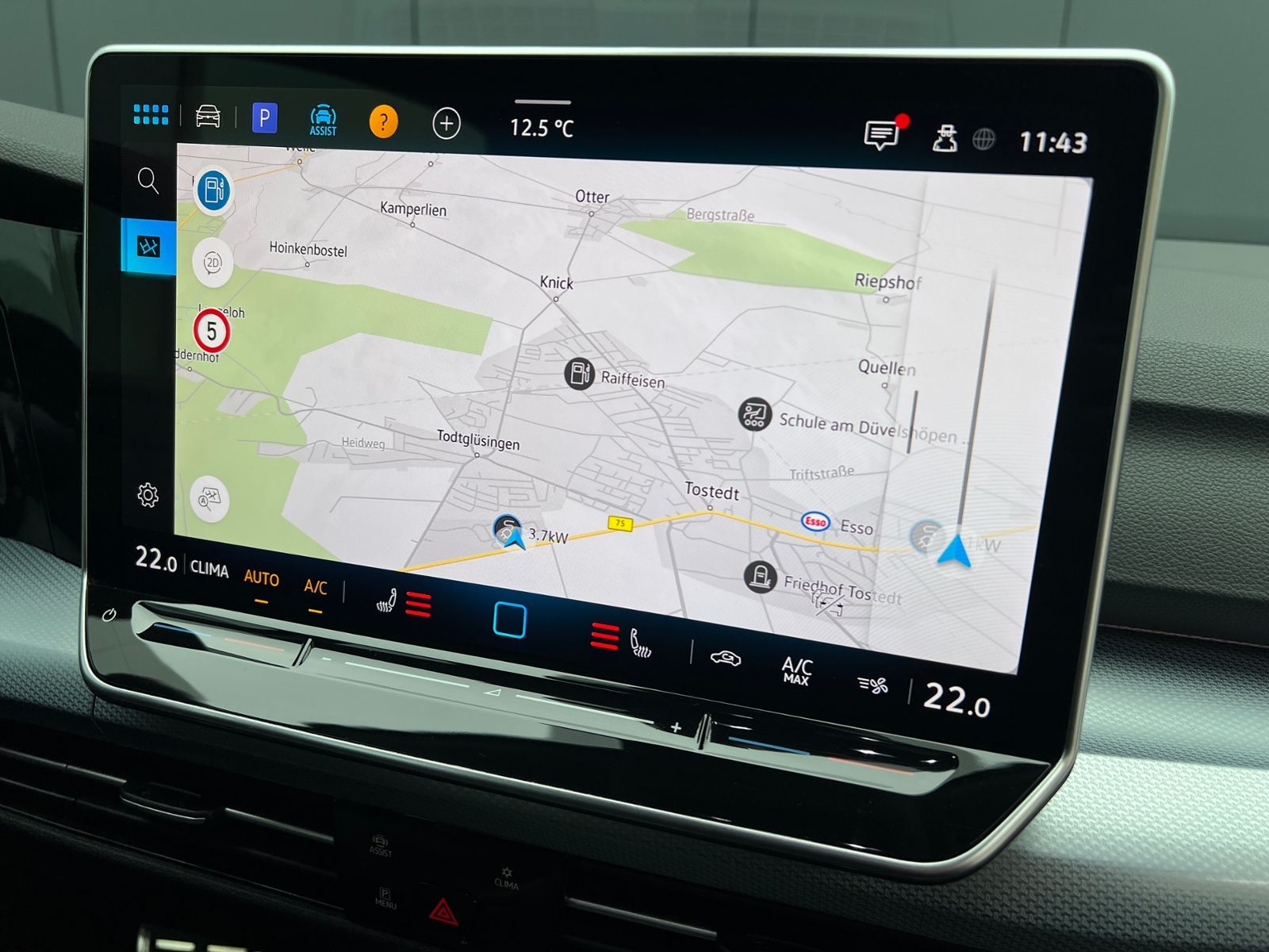 Fahrzeugabbildung Volkswagen Golf VIII Variant GOAL 2.0 TDI DSG *AHK, LED, "P