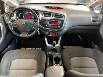 Kia Ceed Sportswagon FIFA World Cup Edition *AHK*LKH