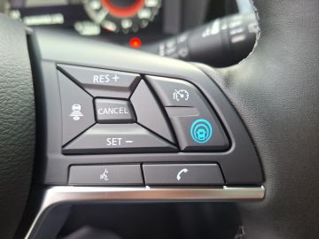 Nissan Juke Redline Edition 1.6 Hybrid °Navi°RFK°SHZ°BF