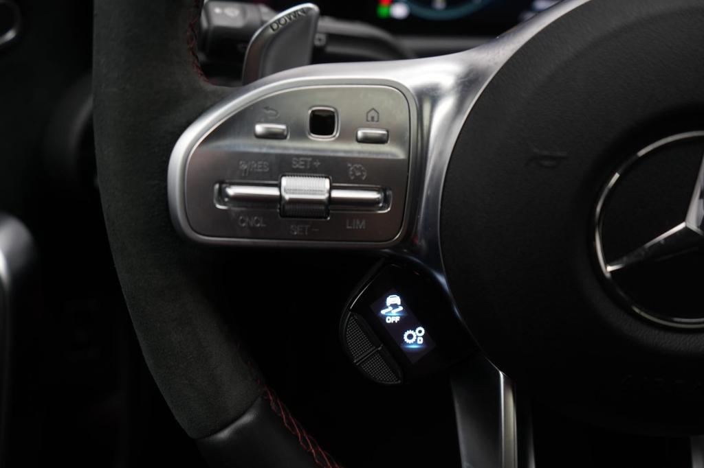 Mercedes-Benz CLA 45 AMG Shooting Brake