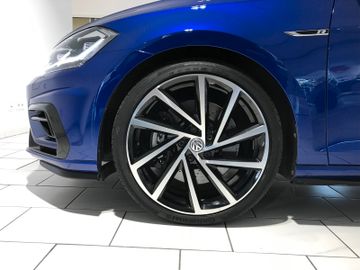 Volkswagen Golf VII R 2.0 TSI 4M DSG ACC KAM LED NAV PAN