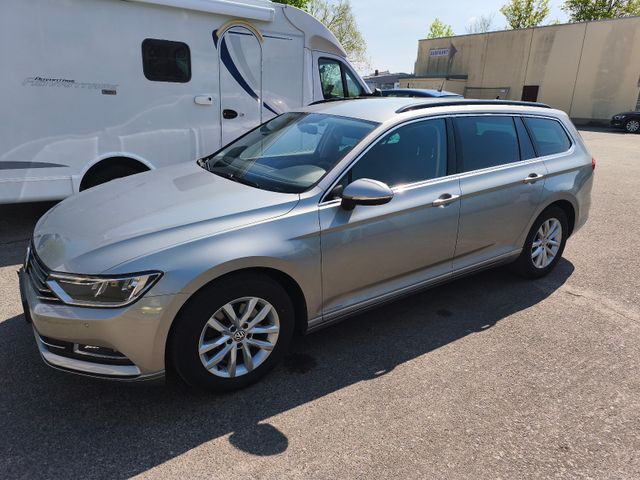 VW Passat Variant