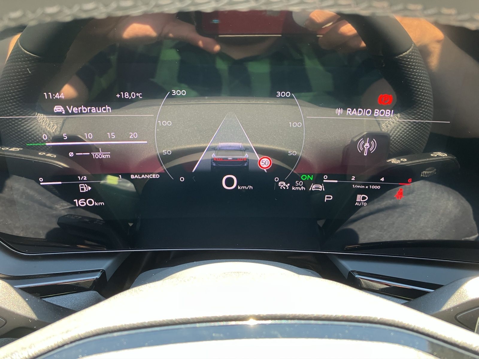 Fahrzeugabbildung Audi A6 Avant TDI 150 kW quattro S tronic Matrix