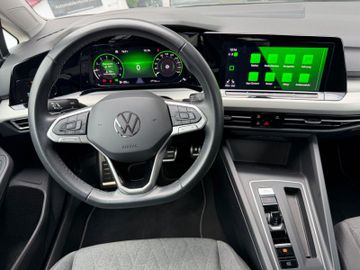 Volkswagen Golf - 5