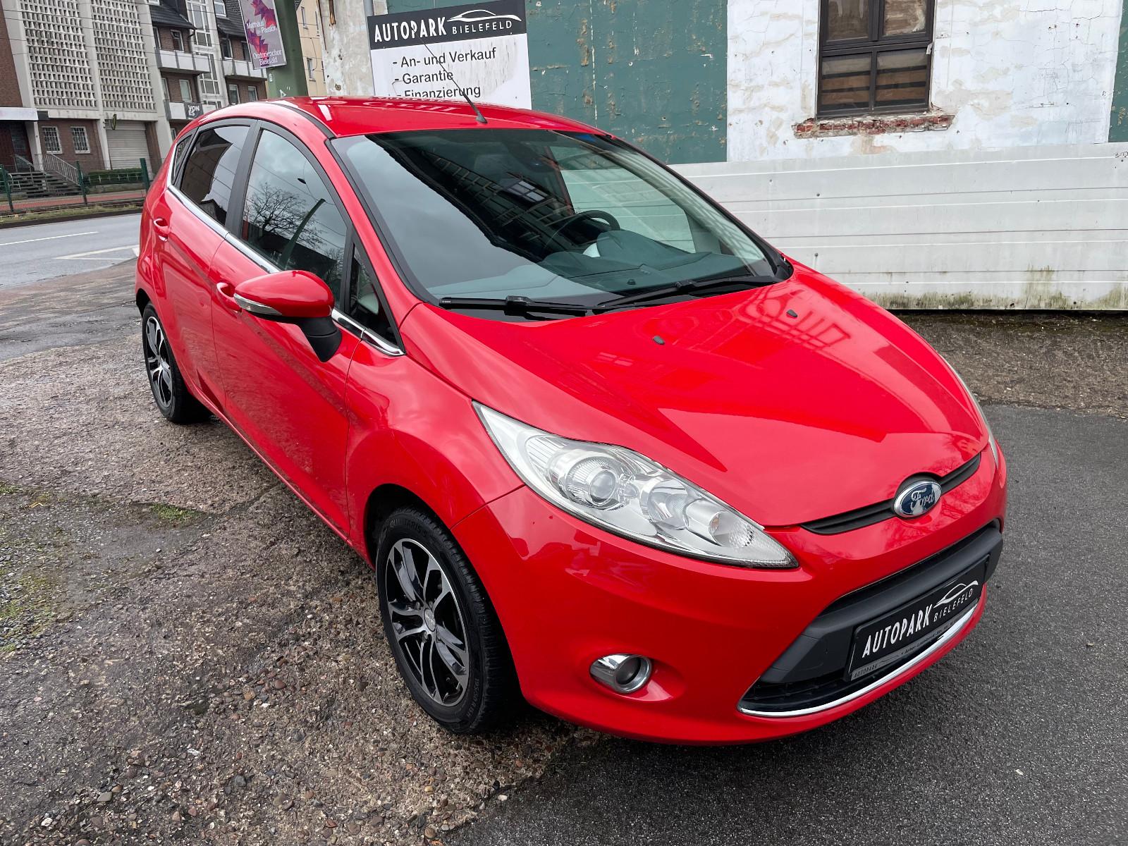 Ford Fiesta 1.25 Titanium /2.HD / Klimaauto. /TÜV NEU