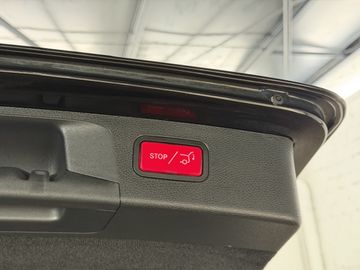 Mercedes E 300 - 12