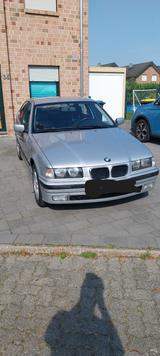 BMW 316i Compact Exclusiv Edition Exclusiv Edition - BMW 316 aus 2000: Compact 316i