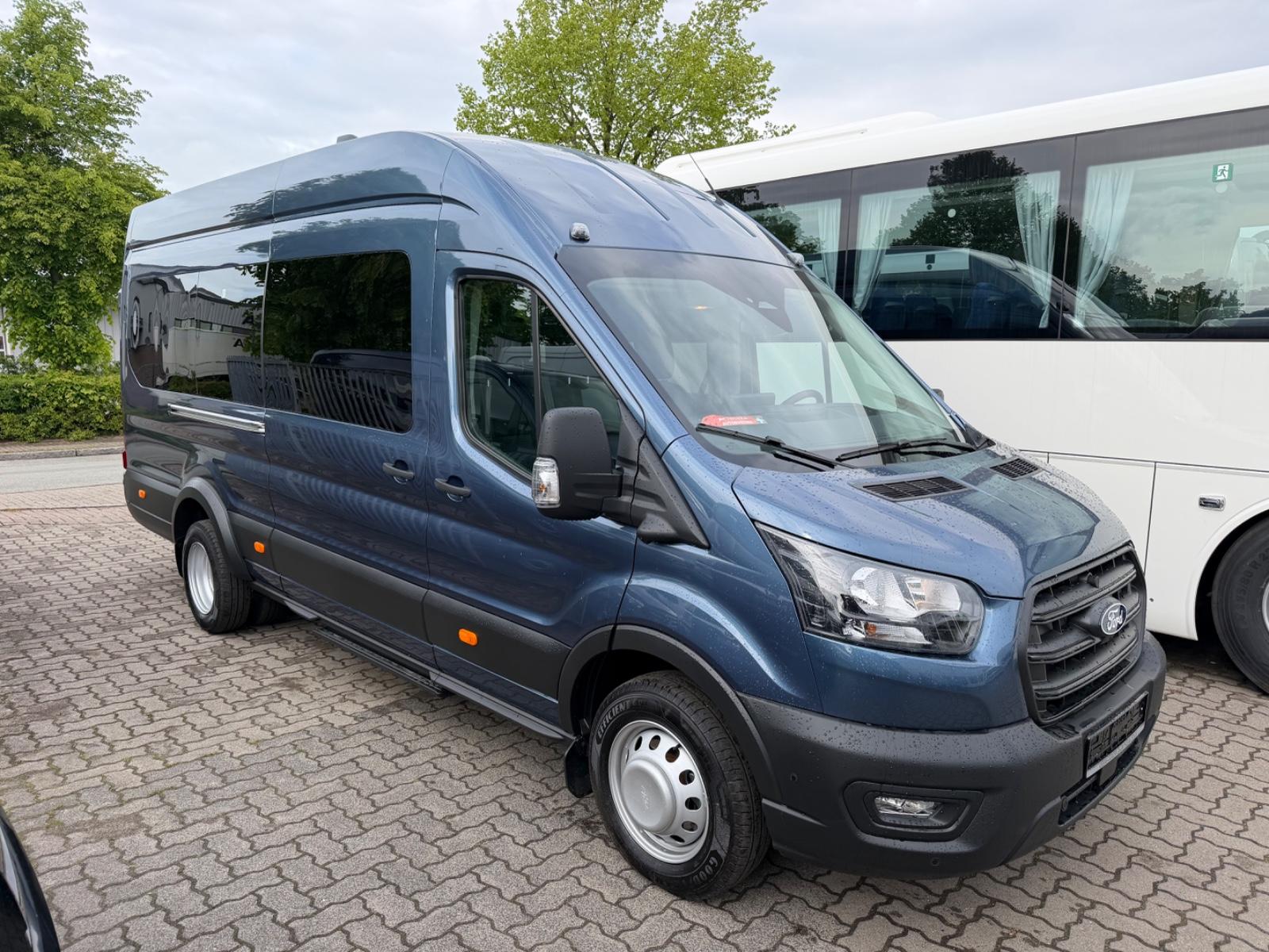 Ford Transit 460 18 Sitzer Klima Kamera Tempomat