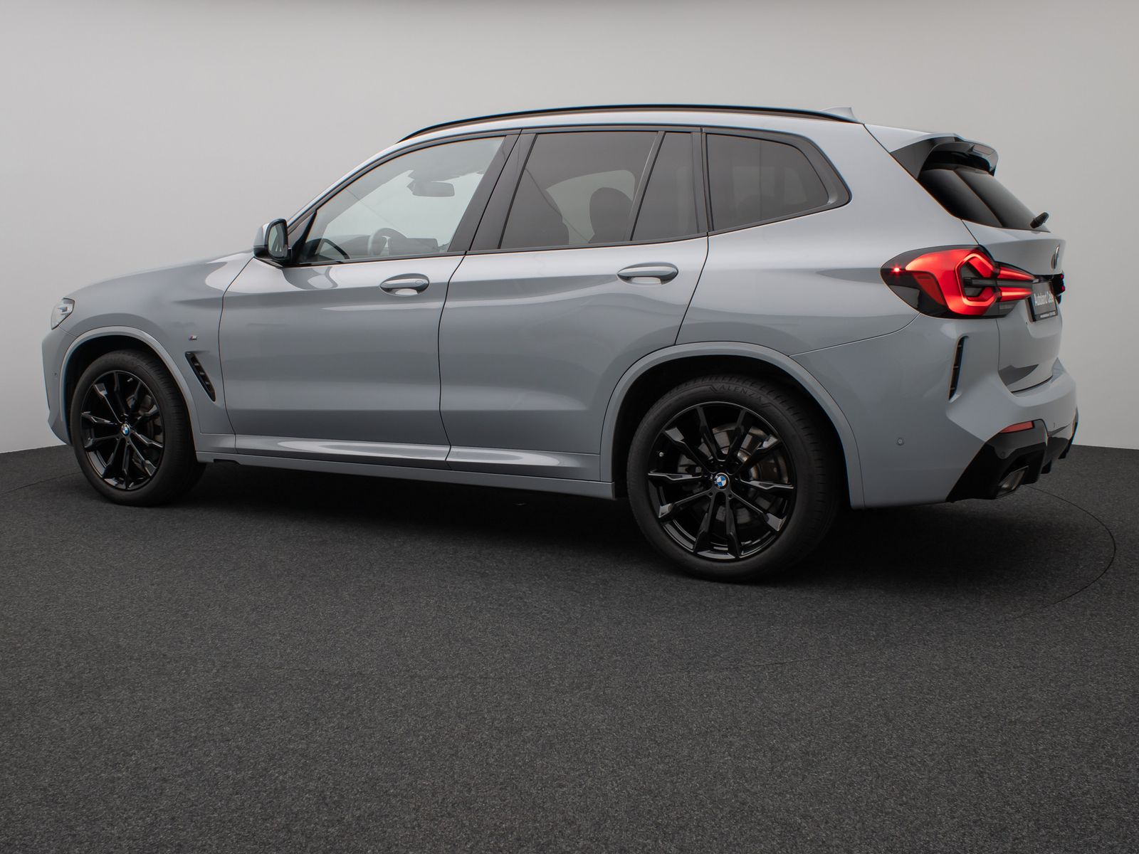 Fahrzeugabbildung BMW X3 xD20i M Sport HiFi Kamera DAB Panorama 20Zoll