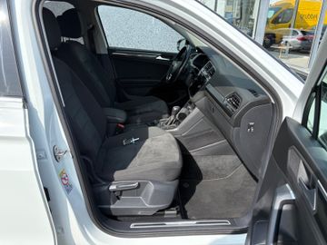 Fahrzeugabbildung Volkswagen Tiguan Allspace Highline 4Motion DSG 7 Sitze uvm