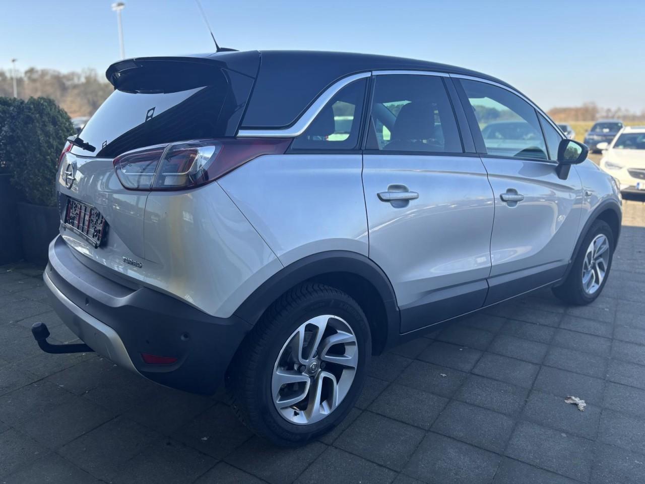 Opel Crossland X 1.2 Innovation ** AHK/Kamera/Navi **