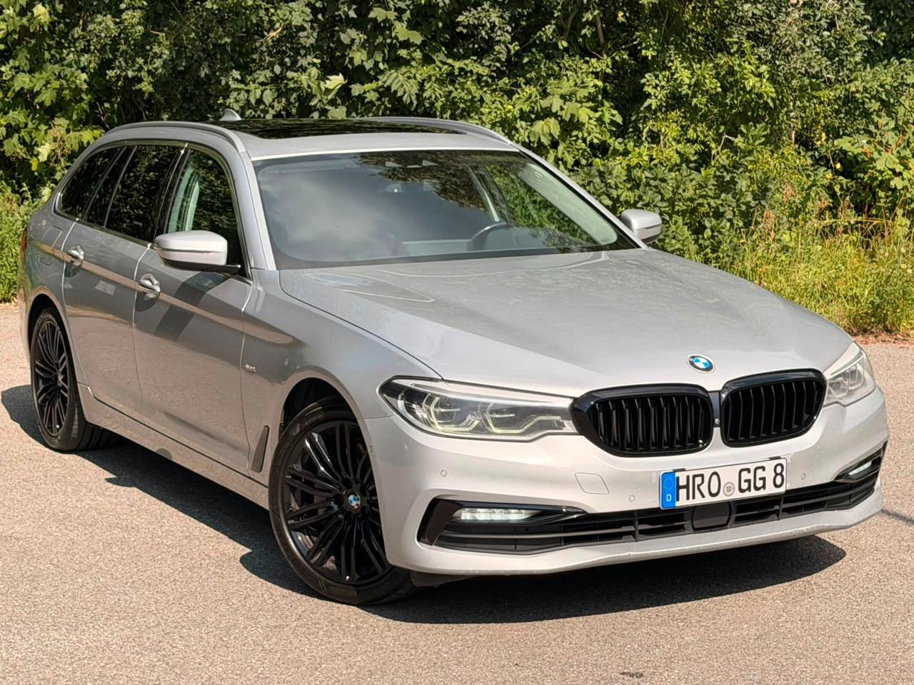BMW 530 5 Touring 530 d Luxury Line/Pano/Tüv 08.2027