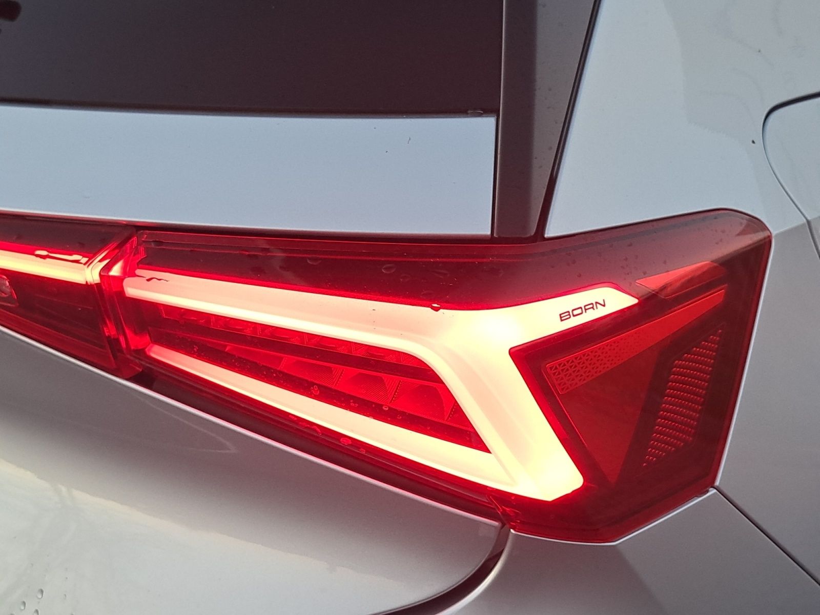 Cupra Born - Bild 24