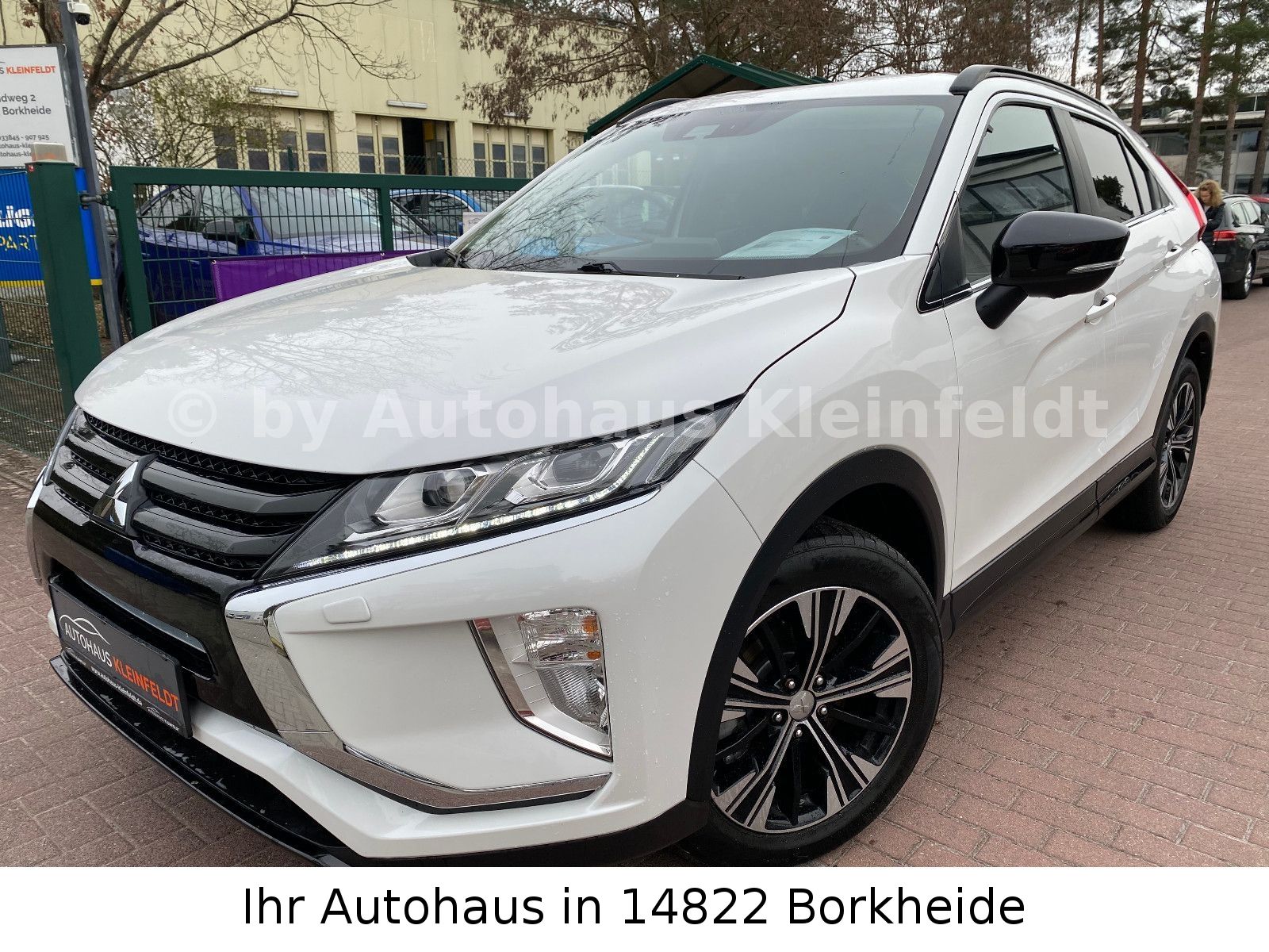 MITSUBISHI Eclipse Cross