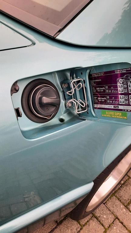 Mercedes-Benz SL 320