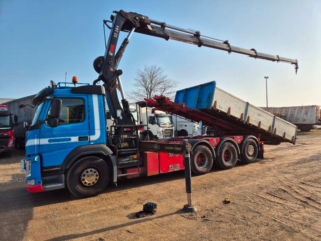 Volvo FM 500 8x4/4 // HIAB 244 EP-5 HIPRO // 3 way tip