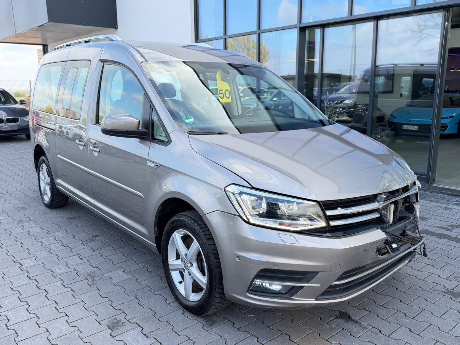 Caddy Maxi Highline 2.0 TDI DSG Navi BI-Xenon