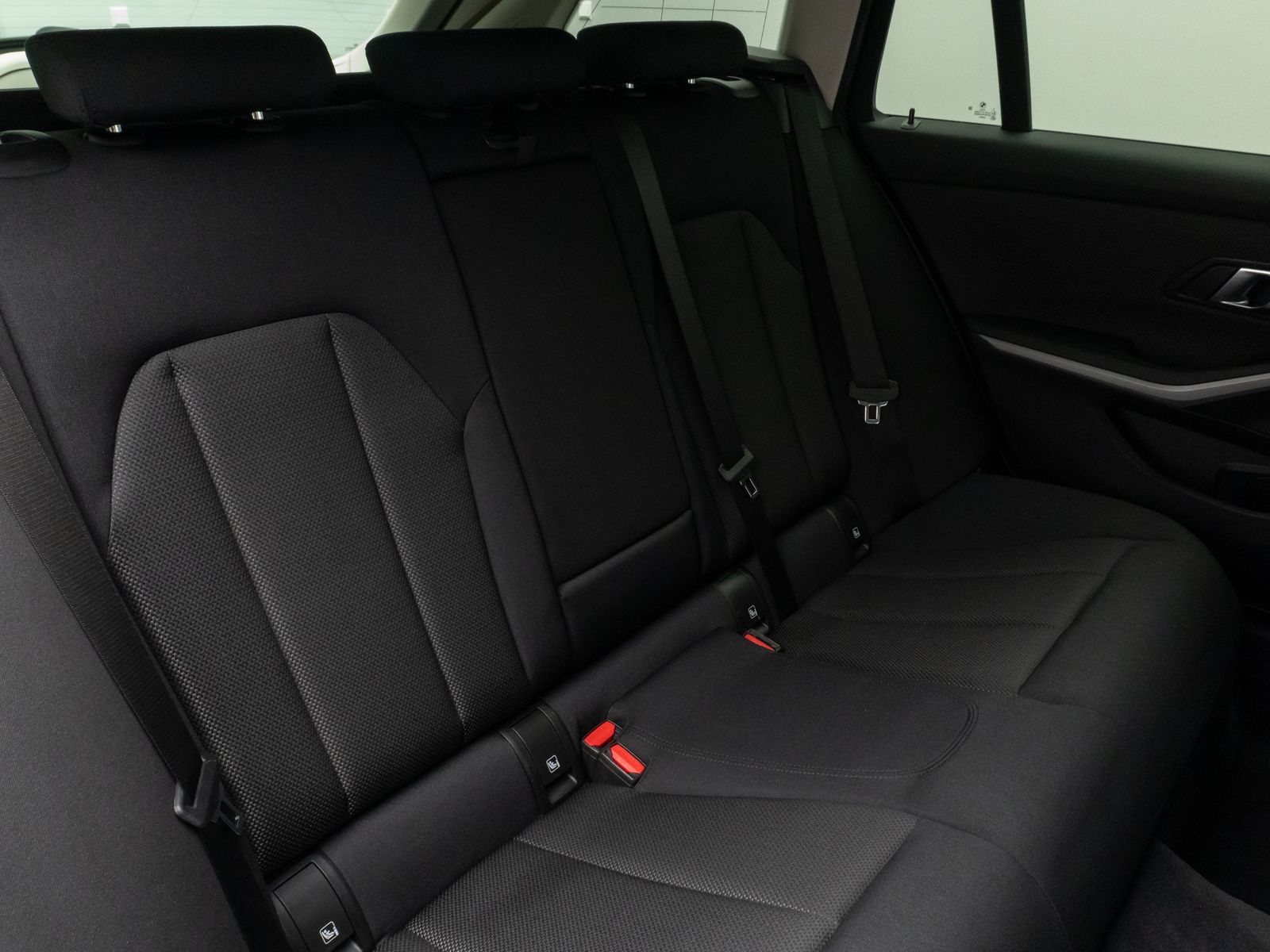 Fahrzeugabbildung BMW 320d xD DAB CockPitPro Geschwindigkeitsreg AHK