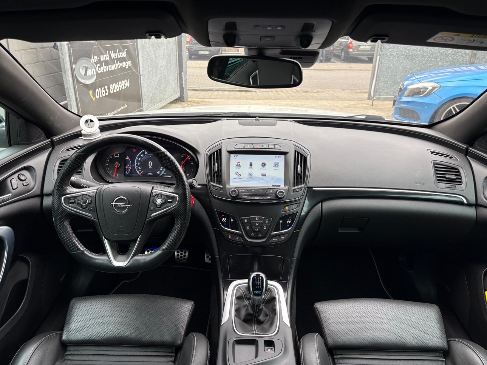 Opel Insignia OPC 4x4 UNLIMITED SPUR/TOT/NAVI/ACC/SZH