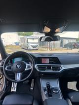 BMW 330i M Sport | BMW-Scheckheft | Unfallfrei | - BMW 330 in Frankfurt (Main)