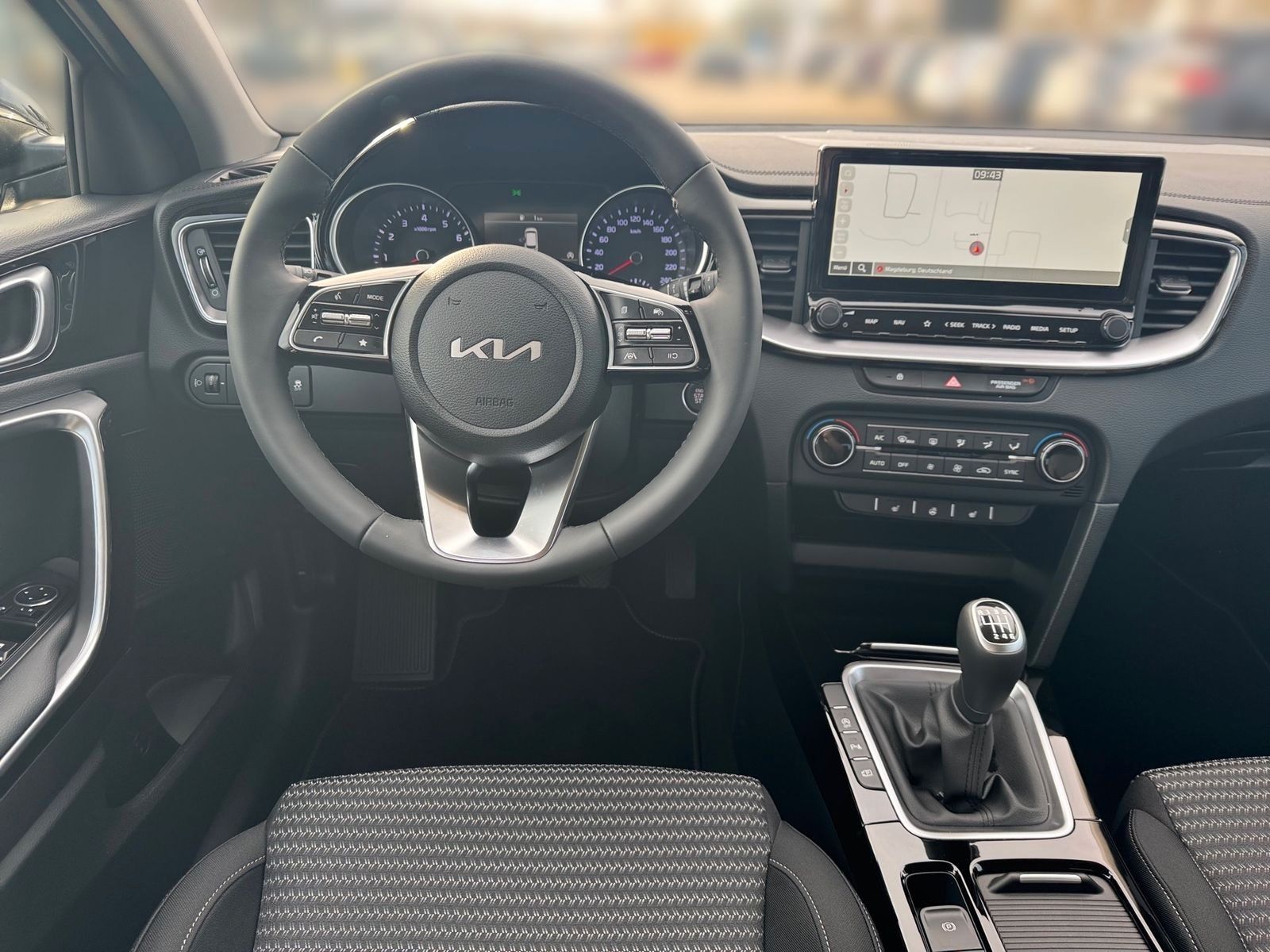 Fahrzeugabbildung Kia CEED_SW 1.0T 100 Ultimate DES JBL