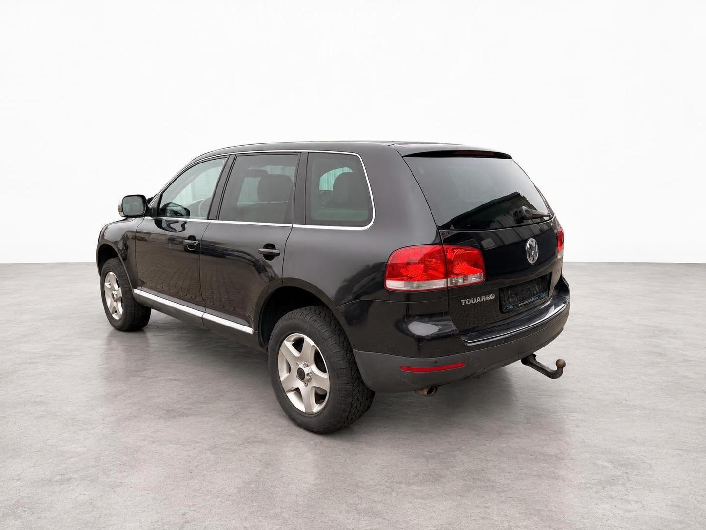 Volkswagen Touareg 2004 — photo 5