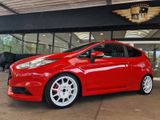 Ford Fiesta ST Performance/RaceRed/OZ-Felgen/TEMPOMAT - Ford Fiesta: T R