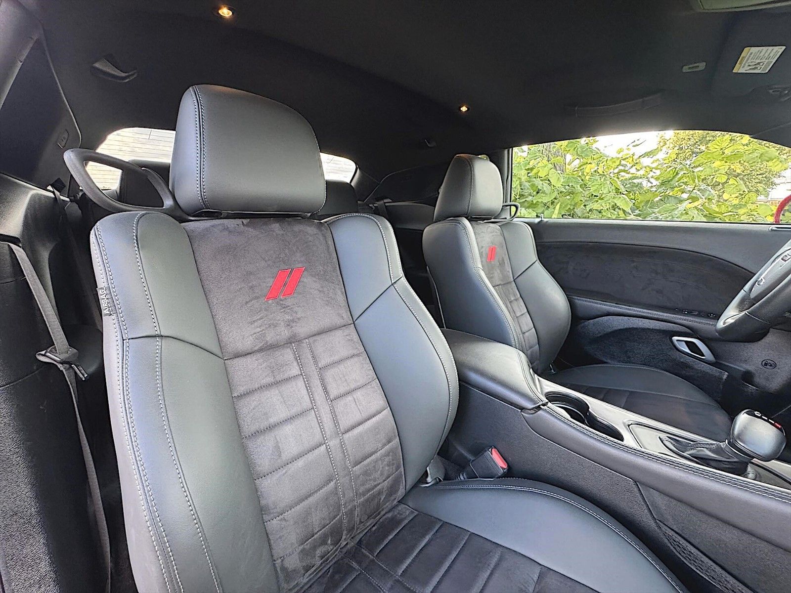Fahrzeugabbildung Dodge Challenger 6.4 V8 SRT 392 SCAT PACK Performance