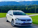 Volkswagen Passat 2.0 TDI 125kW Highline BlueMotion Tec... - Volkswagen Passat aus 2011: Kombi, Highline